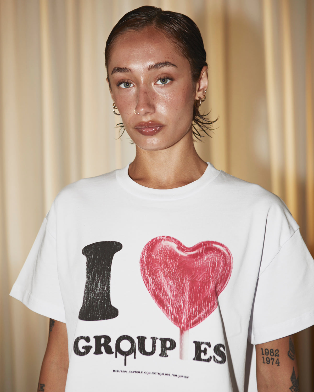  - Look 33